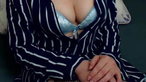 aylynrichard online show from December 13, 10:05 pm