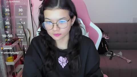 Azu  online show from March 31, 12:43 am