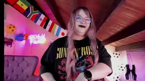 Azucena Suency online show from June 18, 7:52 pm