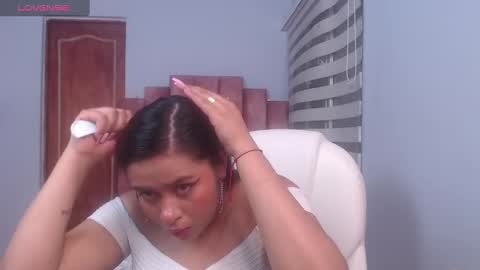 Azyl bunny online show from December 6, 4:36 am