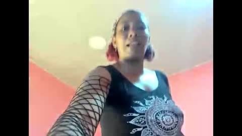 azulluna online show from May 12, 6:03 pm