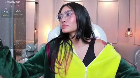 Snapshot of azurakindong chatting on September 18, 11:58 pm Azura online show from September 18, 11:58 pm