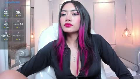 Snapshot of azurakindong chatting on February 17, 9:00 pm Azura online show from February 17, 9:00 pm