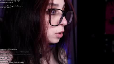 Snapshot of b0pppo chatting on March 10, 6:12 pm your fuckdoll  sub girl  MORE ME  online show from March 10, 6:12 pm