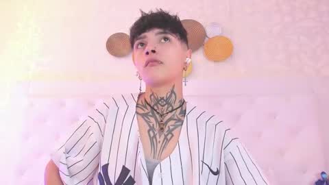 Anny online show from March 3, 3:23 am