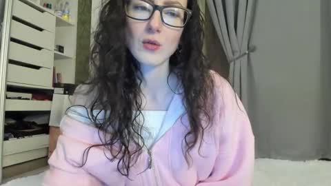 babby_jewel online show from November 5, 11:15 am