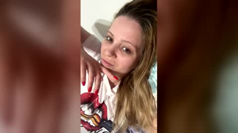 Baby Blonde online show from April 21, 6:04 pm