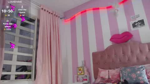 zaleya online show from November 17, 11:00 am