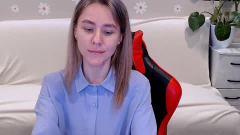 baby_kitte online show from February 27, 5:24 am