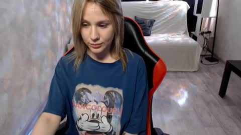 baby_kitte online show from March 4, 7:26 am