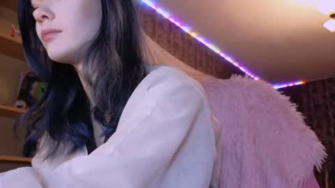Alice online show from June 29, 7:02 pm