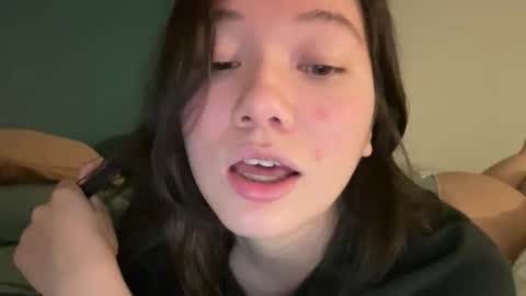 ava online show from April 11, 6:08 am