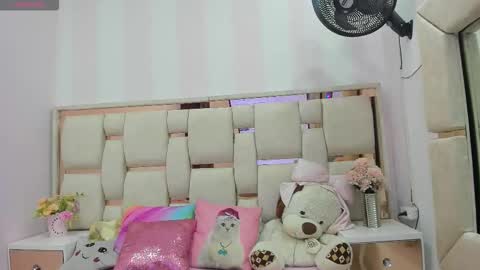Snapshot of babycoral chatting on October 20, 11:13 am babycoral online show from October 20, 11:13 am