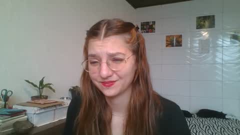 babydemon6 online show from December 1, 1:25 pm