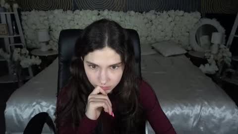 Sasha online show from February 3, 4:21 am