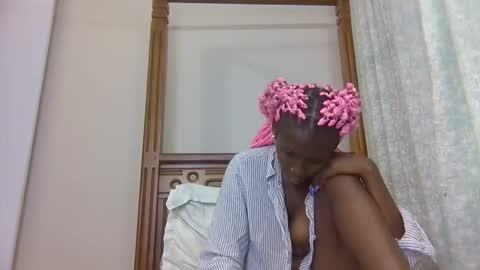 babytylerr online show from November 26, 6:58 am