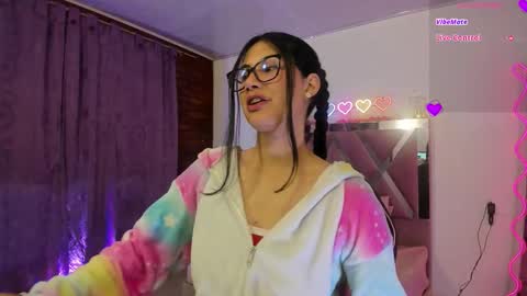  VENU  online show from February 12, 3:08 am