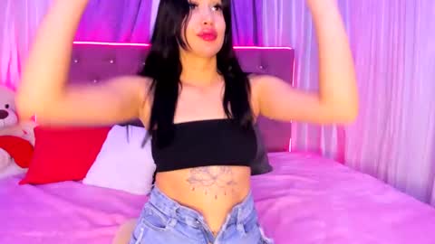 Thaliana online show from February 15, 11:17 am