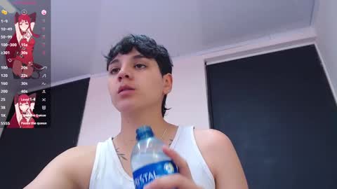 Snapshot of bad_giirl__ chatting on January 25, 2:52 pm Anna online show from January 25, 2:52 pm