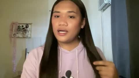 AMARA - FOLLOW ME AND THUMBS UP online show from April 13, 3:52 am