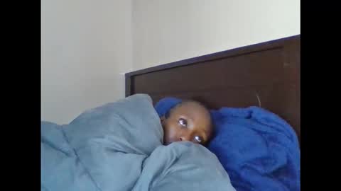 baddie_bunnie online show from April 2, 1:41 pm