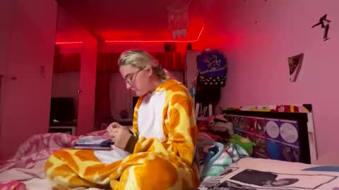 baddieprettypussy online show from May 31, 11:27 am