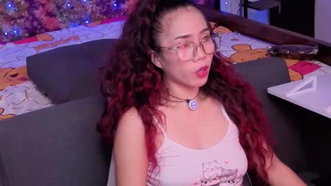 badlilbambi online show from March 1, 4:56 am