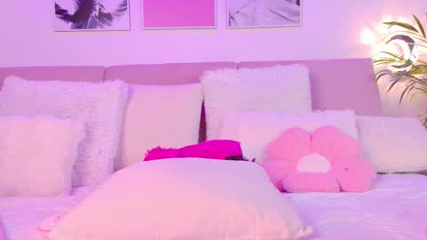 Bahia Marquez online show from March 4, 2:23 pm