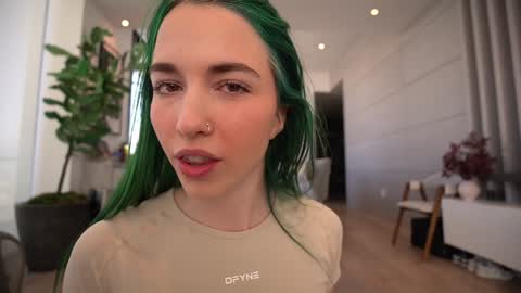 Bailey online show from January 12, 1:37 pm