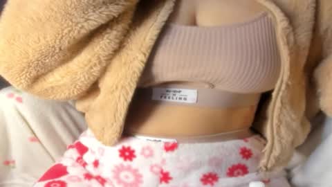 IM BAILEY online show from January 14, 5:45 am