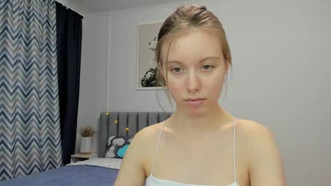 Kira online show from February 10, 9:36 am