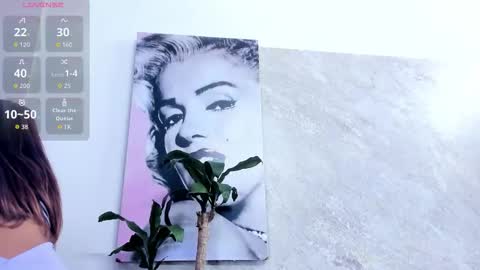 bambi_10 online show from December 4, 8:09 pm