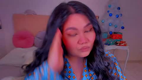 Barbie Kim online show from December 20, 7:50 pm