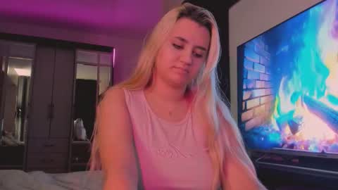 Snapshot of barbarasiren chatting on October 8, 3:05 pm barbarasiren online show from October 8, 3:05 pm