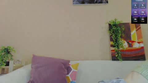 Amina online show from April 24, 10:07 am