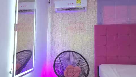 Barbara online show from February 7, 8:02 pm