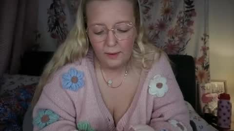 barbiegirl966 online show from February 12, 9:44 am