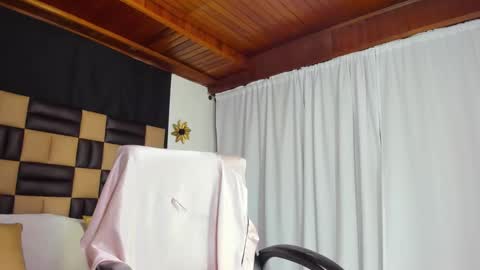 barbiekano online show from December 1, 2:15 am