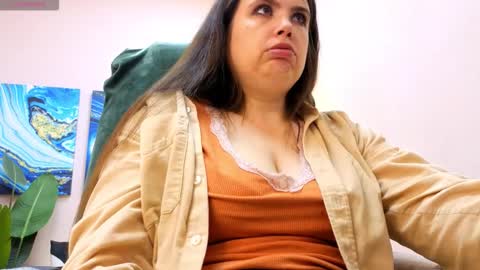 battymoll online show from September 9, 10:37 am