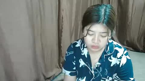 bbflower29 online show from April 9, 7:19 pm