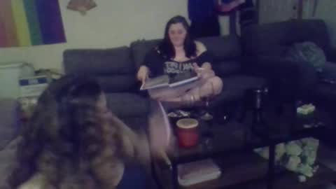 pixie online show from November 29, 6:39 am