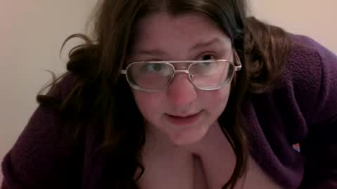 bbwlittlebear online show from June 25, 11:17 pm
