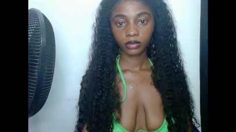 beakimber50 online show from November 3, 10:36 pm