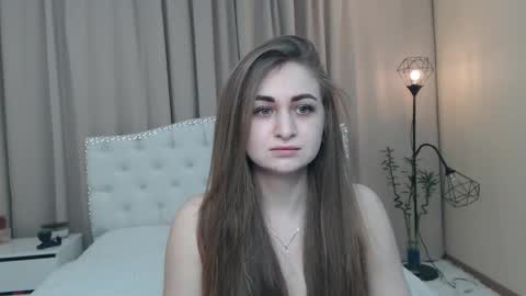 beataangel online show from April 18, 7:00 am