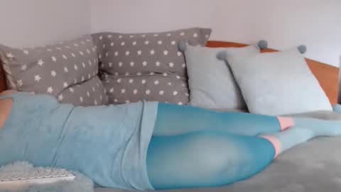 beatrice26 online show from April 13, 12:50 pm