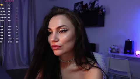 Bzzz Bea online show from January 27, 8:39 pm