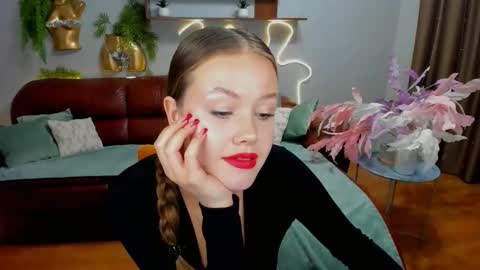 BeatriceWild online show from November 1, 12:53 pm