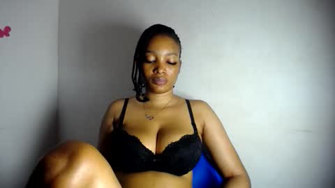 moanna online show from March 25, 8:23 pm