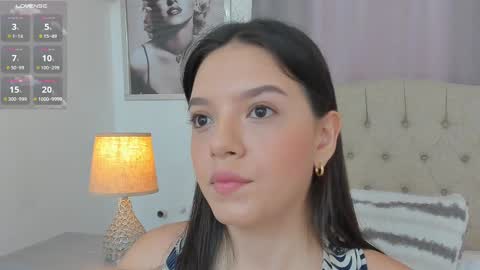 Snapshot of beautyari_ chatting on March 6, 12:19 pm Ariana Reyes online show from March 6, 12:19 pm