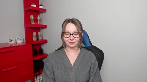 Zoe online show from November 26, 8:15 am